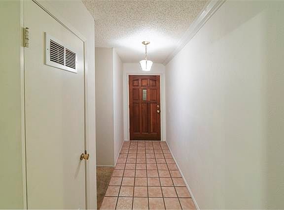 5th image of 1218 Tanglewood Dr