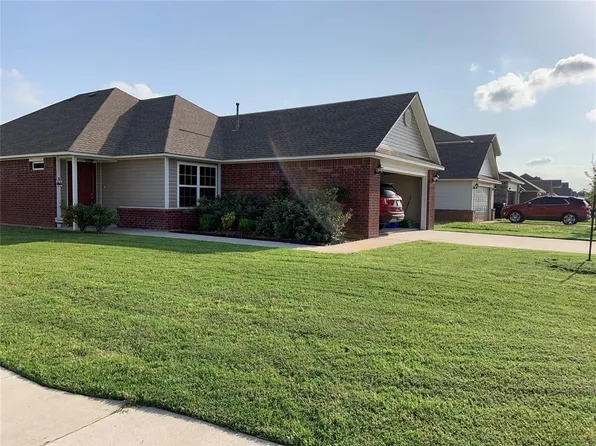 9200 NW 71st St, Yukon, OK 73099