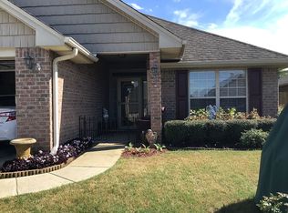 4050 Cambridge Dr, Moody, AL 35004