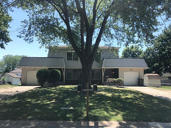 2nd image of 8105 Bel Ray Dr #8103