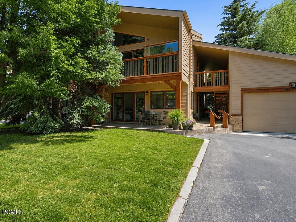 1st image of 485 Windrift Ln #1