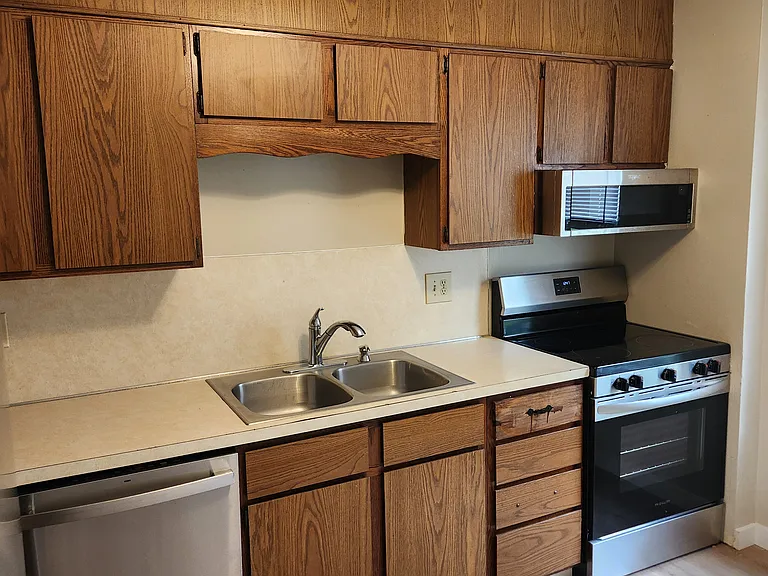 3130 Blue Rock Rd #2 — Photo 17