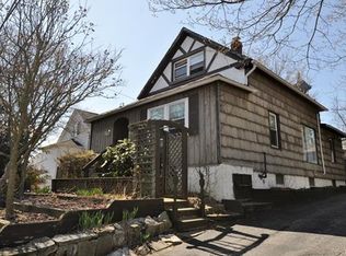 65 Rhode Island Ave, Fairfield, CT 06824