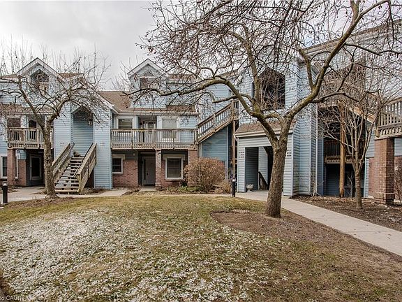 4th image of 1210 Thorpe Rd #418