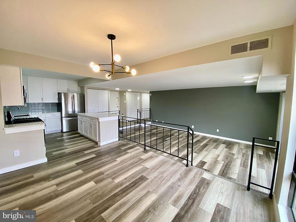 Americana Finmark 9900 Ave Silver Spring MD Zillow