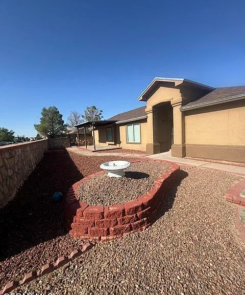 12720 Lorenzo Frias Dr — Photo 3