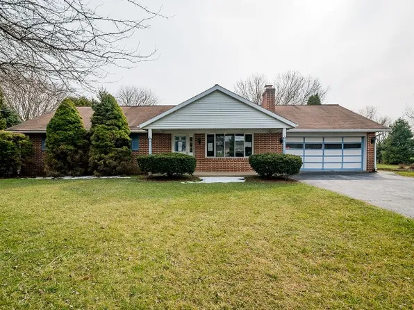 2210 W Main St, Ephrata, PA 17522