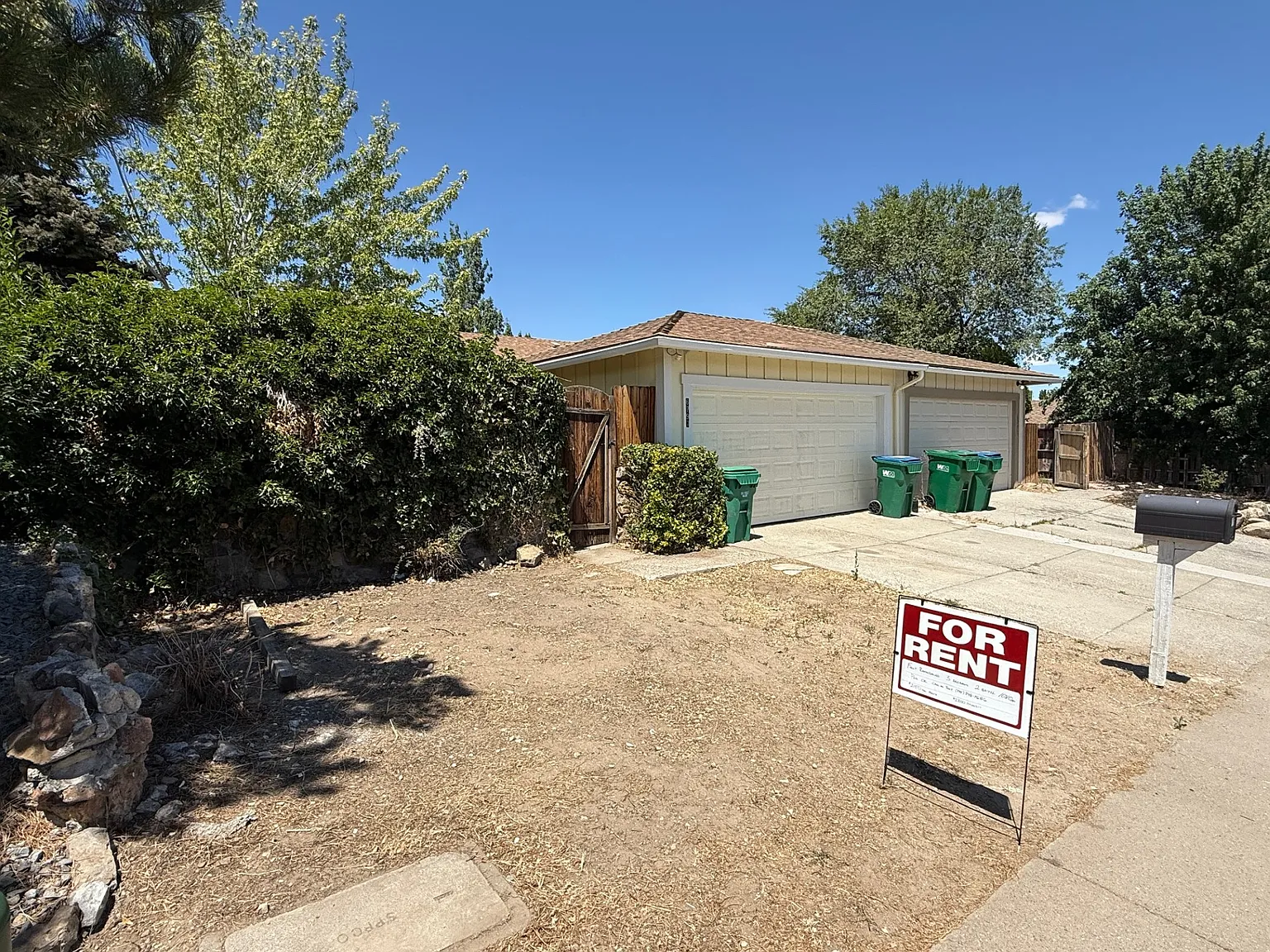 6797 Flower St photo 1