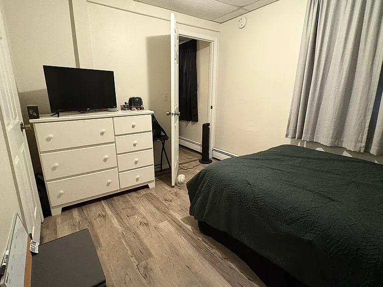 507 N Linn St #3 — Photo 6