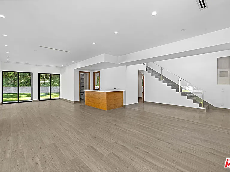 11200 Dona Lola Dr — Photo 7