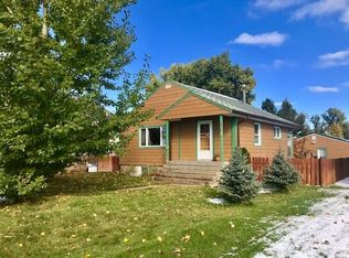 311 8th Ave NW, Choteau, MT 59422
