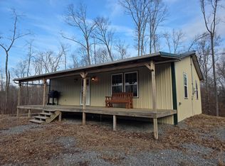 617 Pleasant Hill Cemetery Ln, Gainesboro, TN 38562