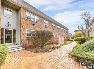 637 Cove Rd UNIT A3, Stamford, CT 06902