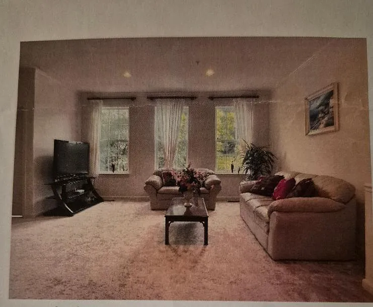 3 bed, 1584 sqft, $3,500 — Photo 2