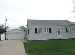 2745D Pickering Dr, Marshalltown, IA 50158