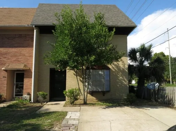 102 Valencia Dr, Fort Walton Beach, FL 32547