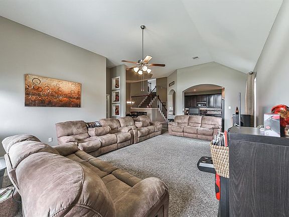 5th image of 4614 Crescent Lake Cir