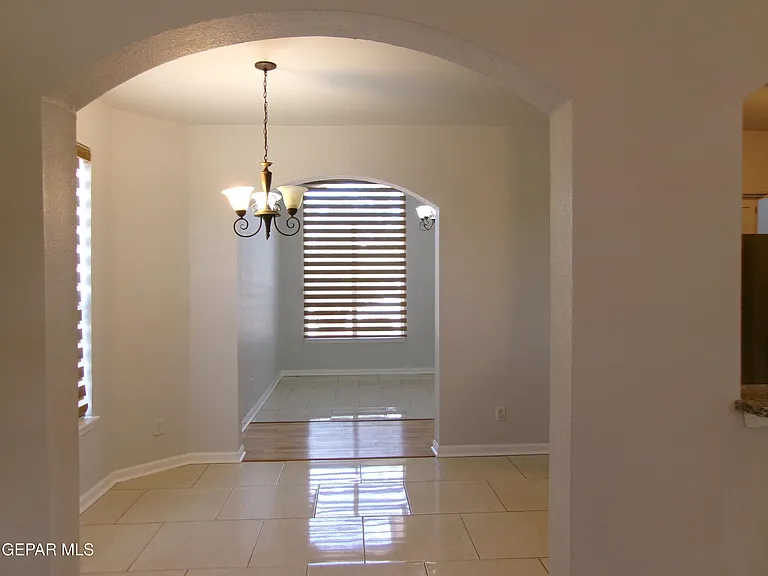 304 Alex Nicholas Ct — Photo 7
