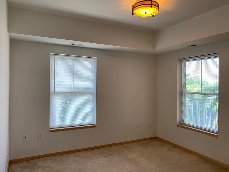 3020 University Ave SE — Photo 22