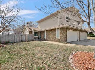 1515 E Tanglewood Rd, Derby, KS 67037