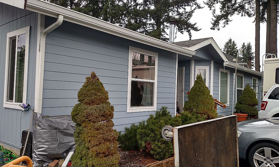 2nd image of 16114 SE 34th St