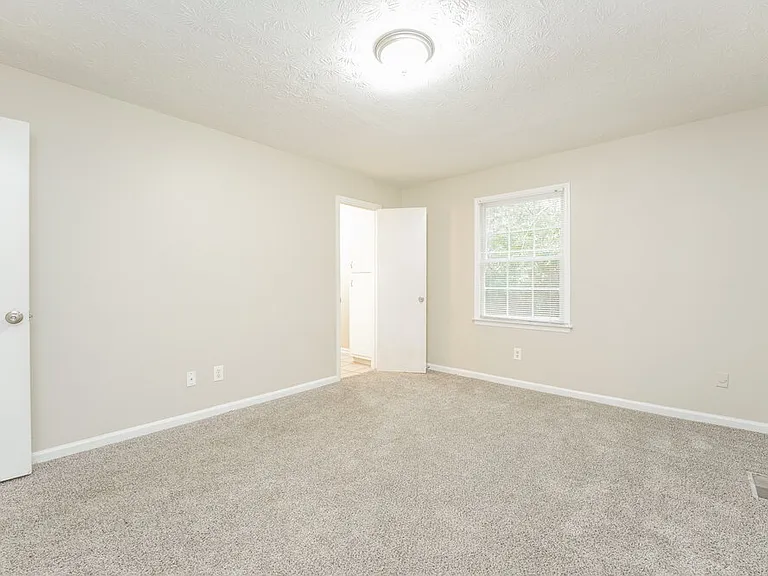 2511 Nugget Dr SW — Photo 9