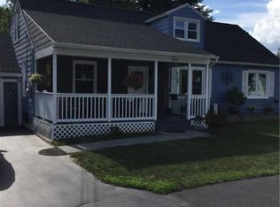 104 Orchard Dr E, North Syracuse, NY 13212