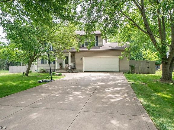 2nd image of 11032 Titus Ave NW