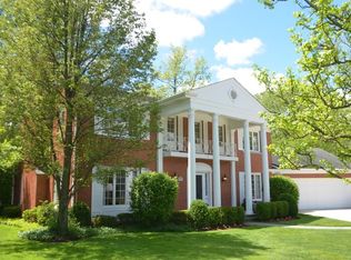 3001 Iroquois Rd, Wilmette, IL 60091