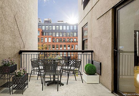 5th image of 457 Atlantic Ave APT 3D