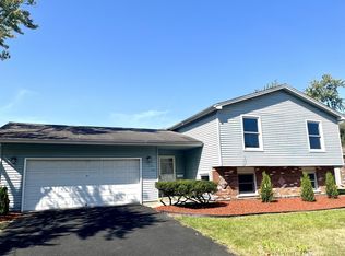 666 Sullivan Ln, University Park, IL