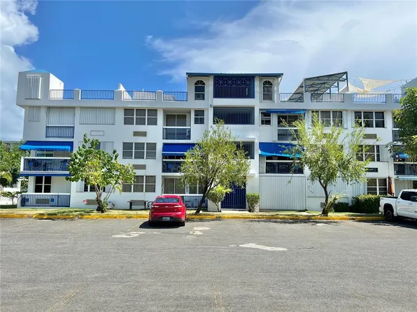 102 El Charlie #B-305, Loiza, PR 00772
