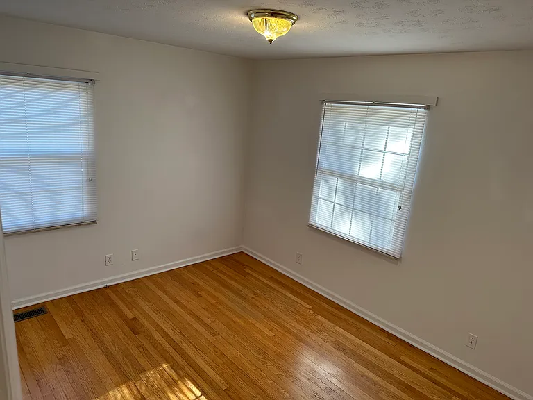 1012 Tranquilla Dr — Photo 15
