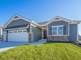 1128 Juniper Ln, Lawrence, KS 66049