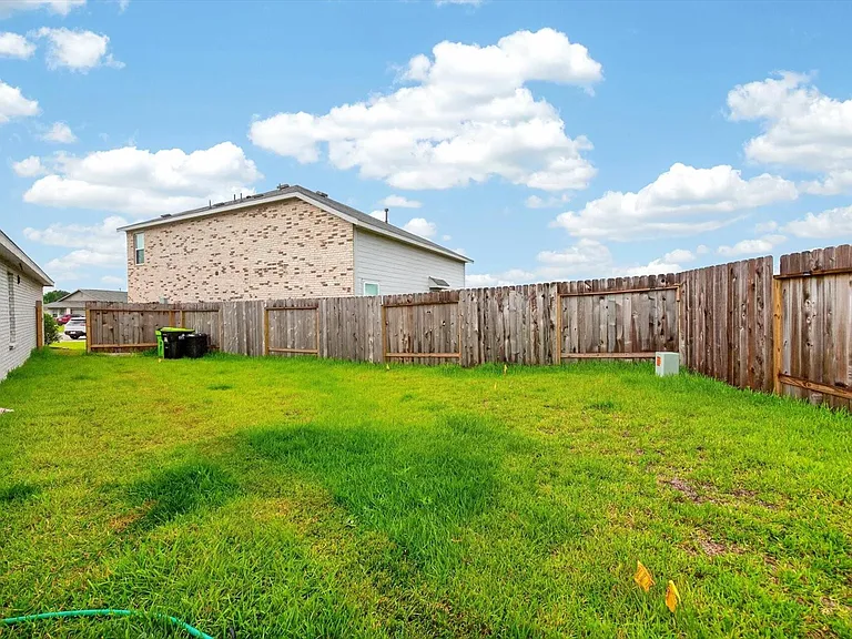 444 Texas Pecan Dr — Photo 32