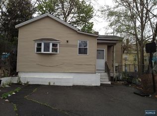 120-122 Jasper St, Paterson, NJ 07522