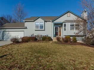 3838 Chablis Ct, Saint Charles, MO 63304