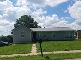 581 Vreeland Rd, Hillsboro, MO 63050