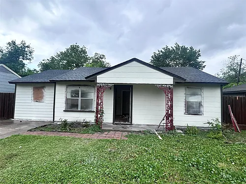 4737 Alvin St Photo 1