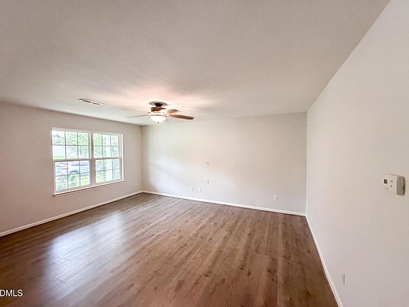 4th image of 1617 Brownairs Ln