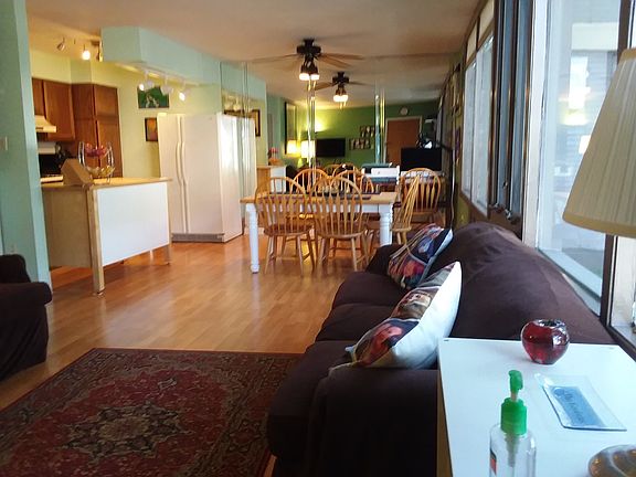 2nd image of 1044 Ontario St APT 2D