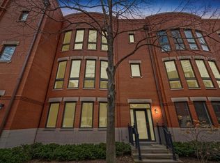 430 N Canal St, Chicago, IL 60654