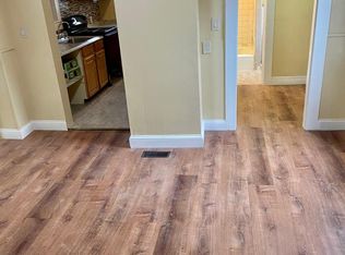 147 Seaver St FLOOR 1, Stoughton, MA 02072