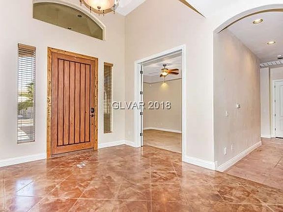 3rd image of 231 E Eldorado Ln