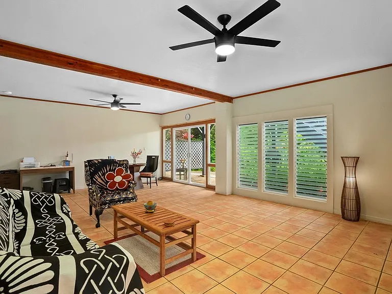 6240 Olohena Rd #1 — Photo 3