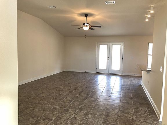 3rd image of 5546 Mill Race Cir