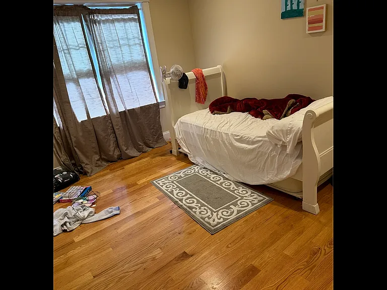 157-159 Bedford Rd — Photo 1