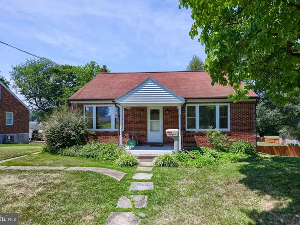 523 Maple St, Columbia, PA 17512