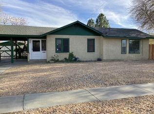 836 W Newgrove St, Lancaster, CA 93534