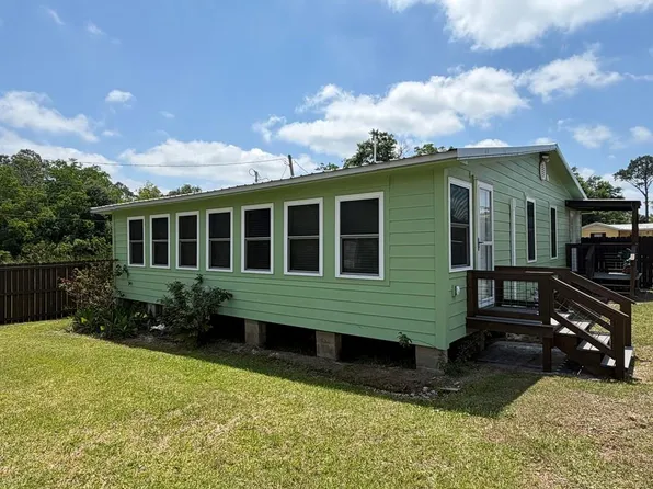 550 Pompano St, Port Saint Joe, FL 32456